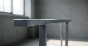 Souffrance Animale : Le Coût Caché de l'Élevage Intensif